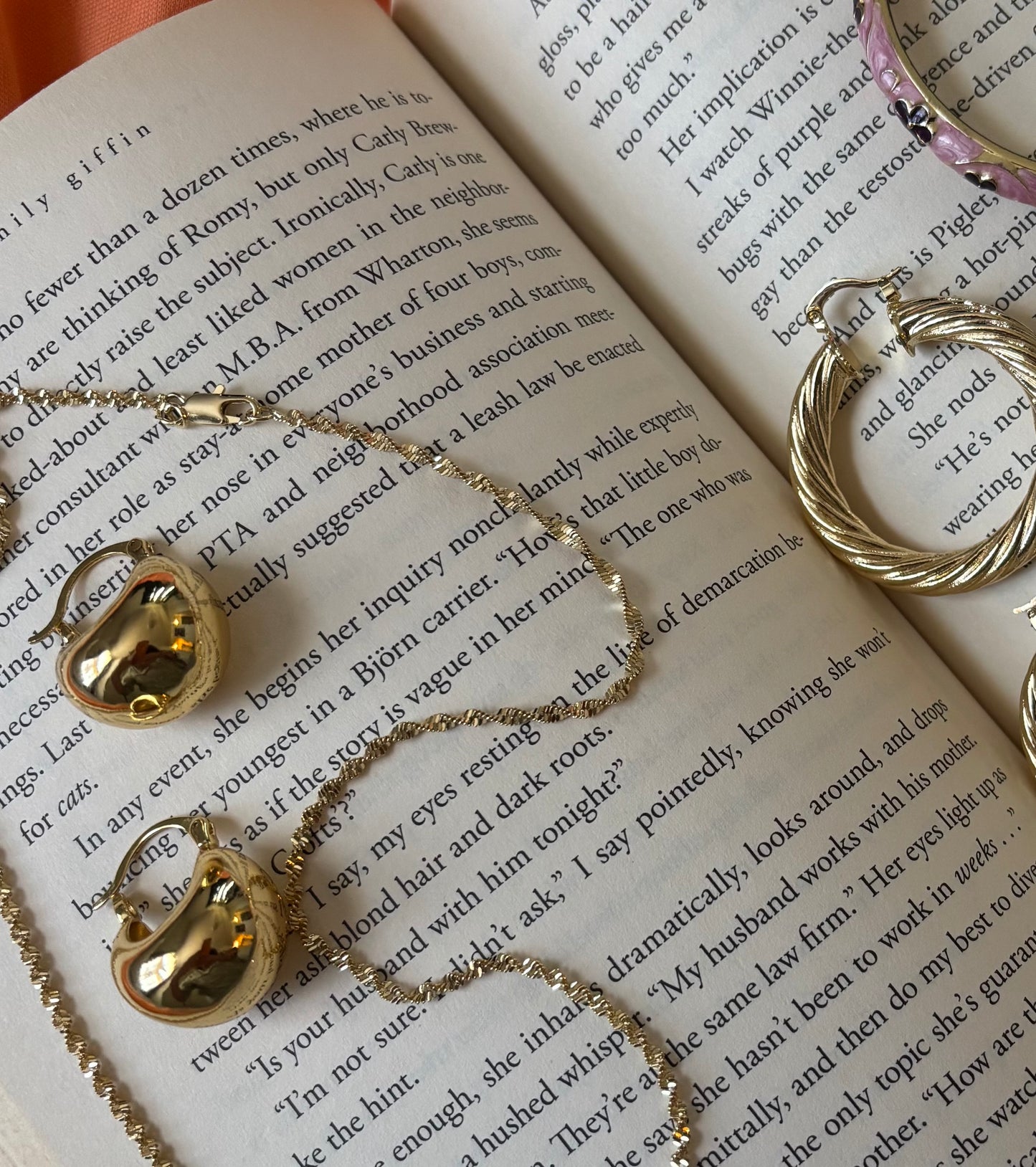 Ren Hoops