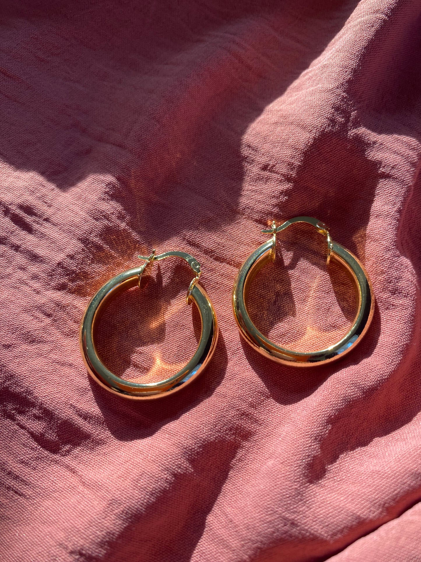 Penelope Small Hoops