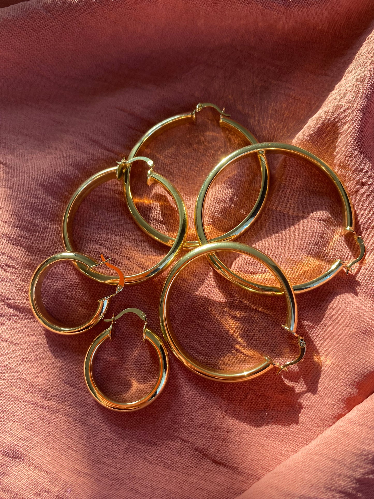 Penelope Medium Gold Hoops