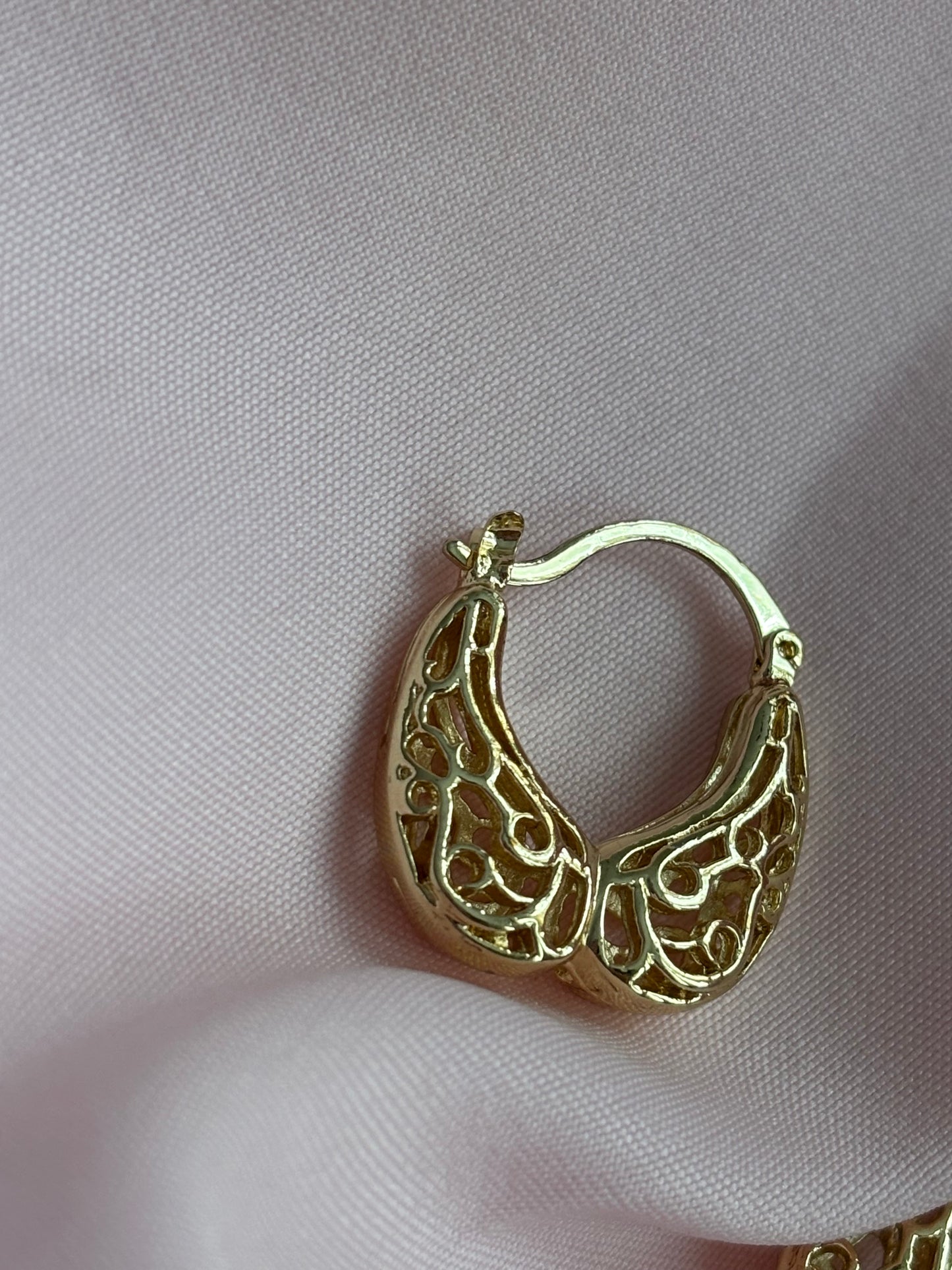 Lucia Vintage Hoops