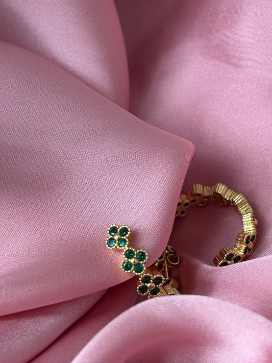 Esmeralda Hoops
