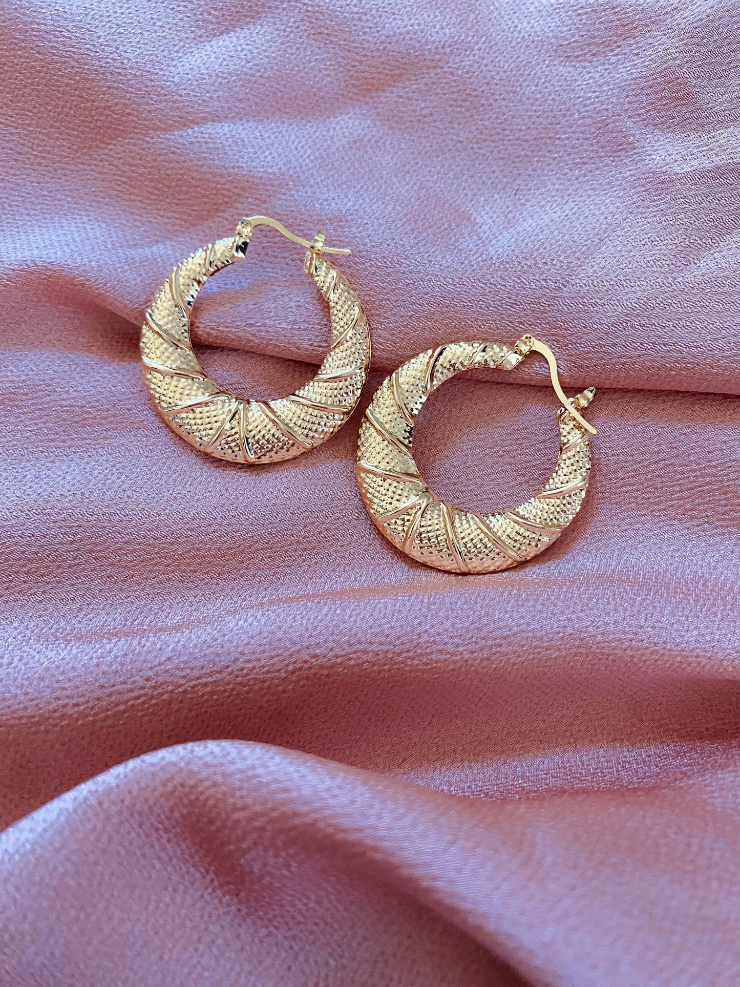 Julie Anne Hoops