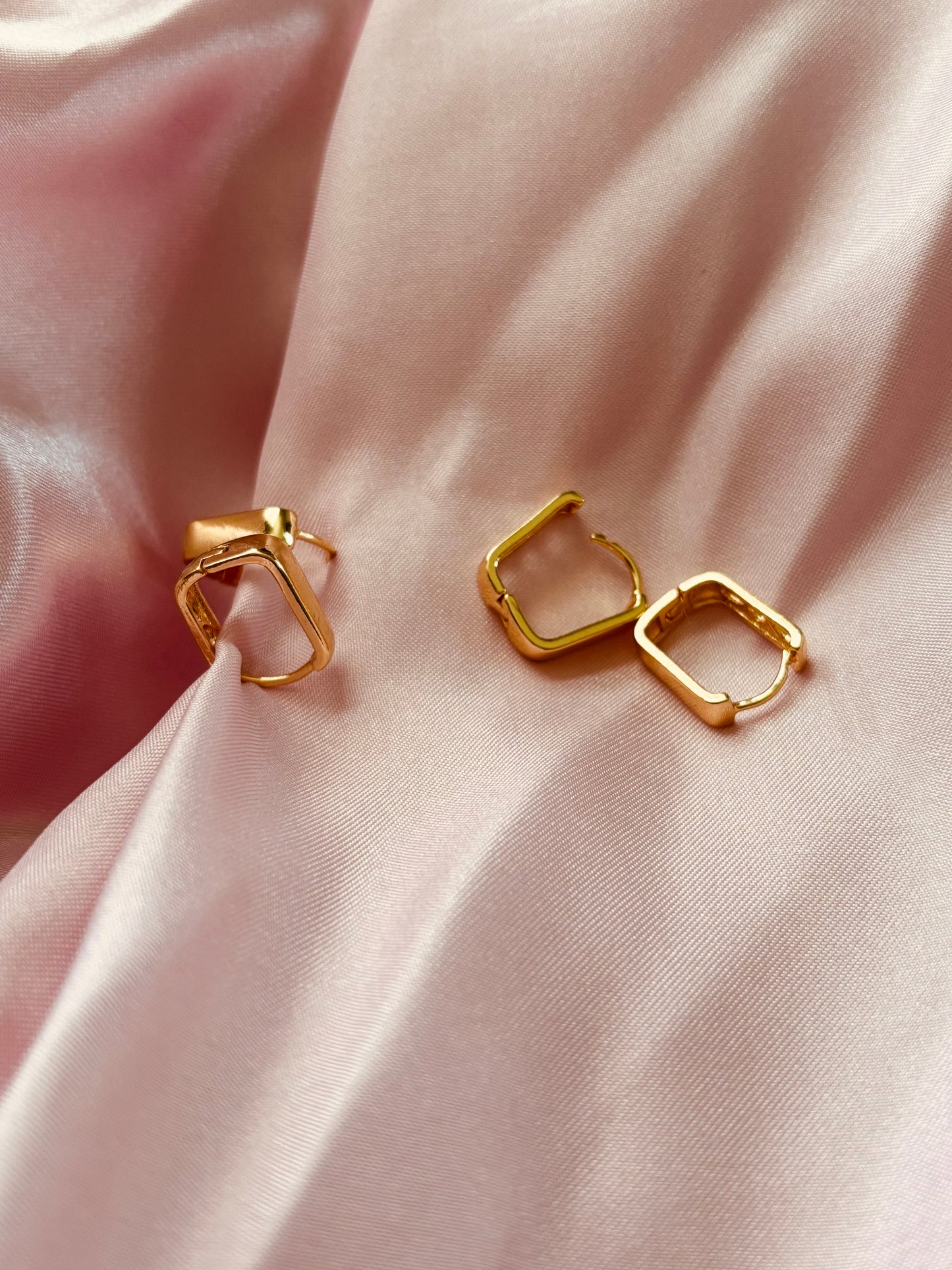 Aida Mini Hoops