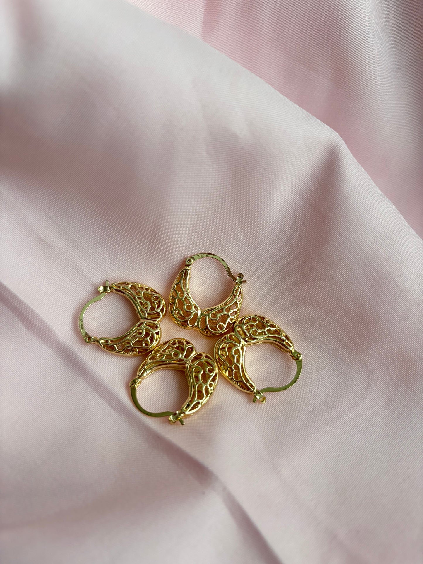 Lucia Vintage Hoops