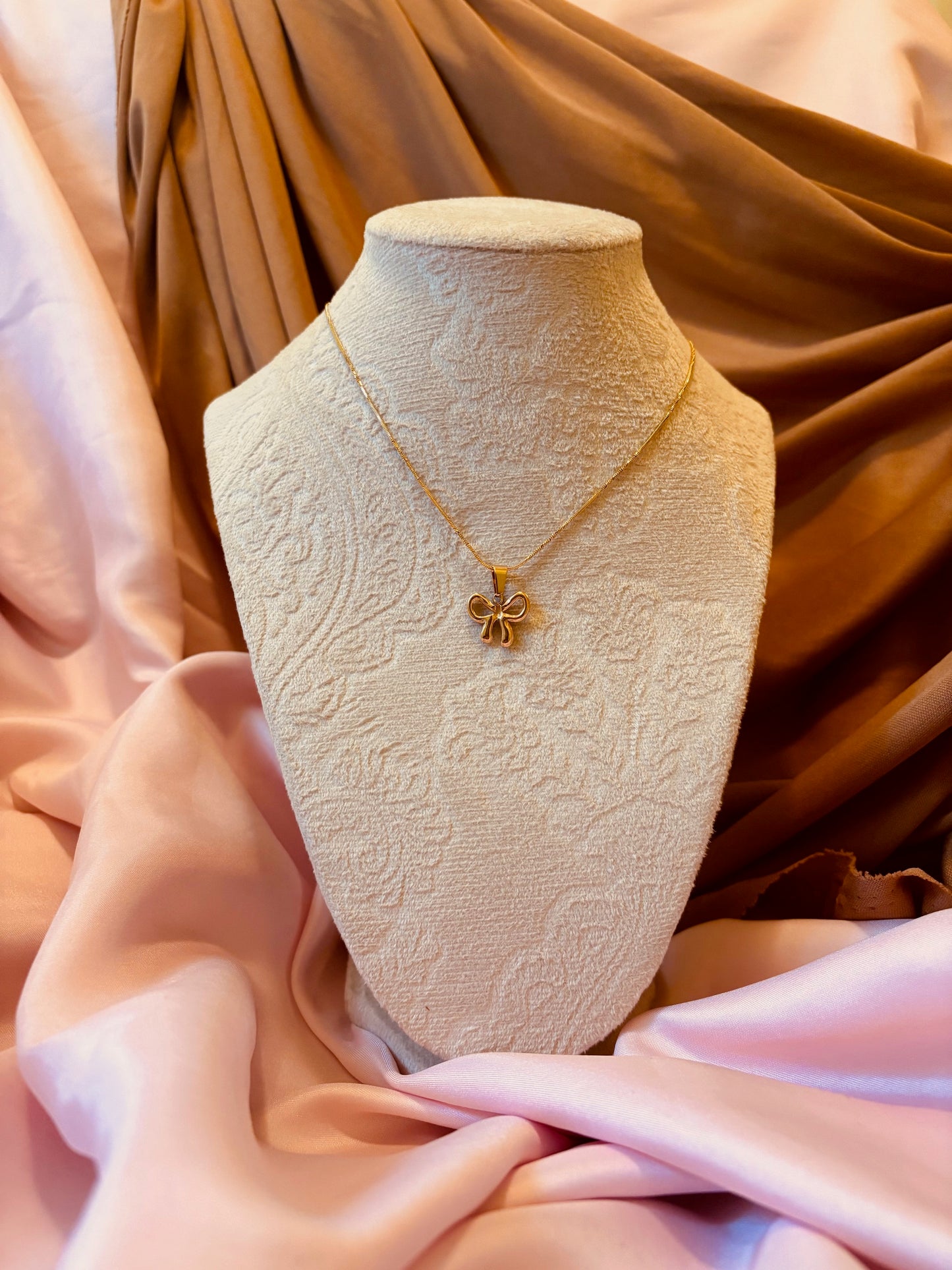 Serene Necklace