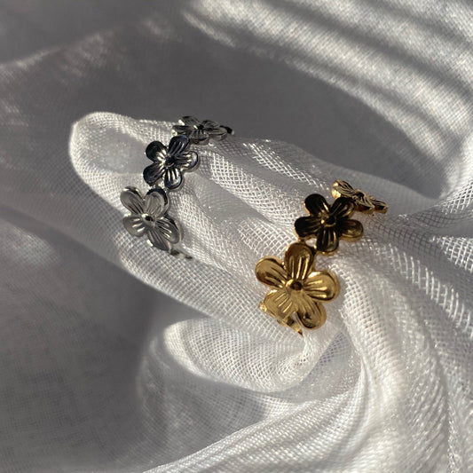 Hana  Ring