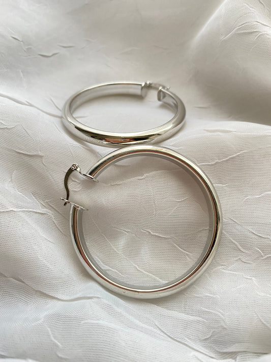 Penelope Medium Silver Hoops